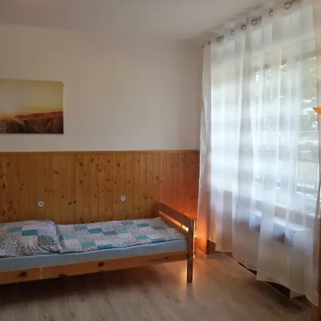 Ubytovani U Granickeho Udoli Lägenhet *